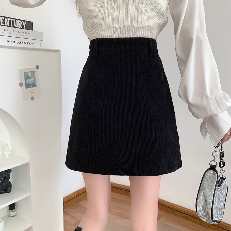 Fat mm プラスサイズ女性用コーデュロイ Aラインスカート、秋、新デザイン、ハイウエスト、ブラック、スリム、ヒップにぴったり合うショートスカート