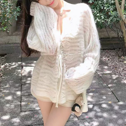 「ゆるく羽織って、きゅっと魅せる。」 透かし編みニットカーディガン
