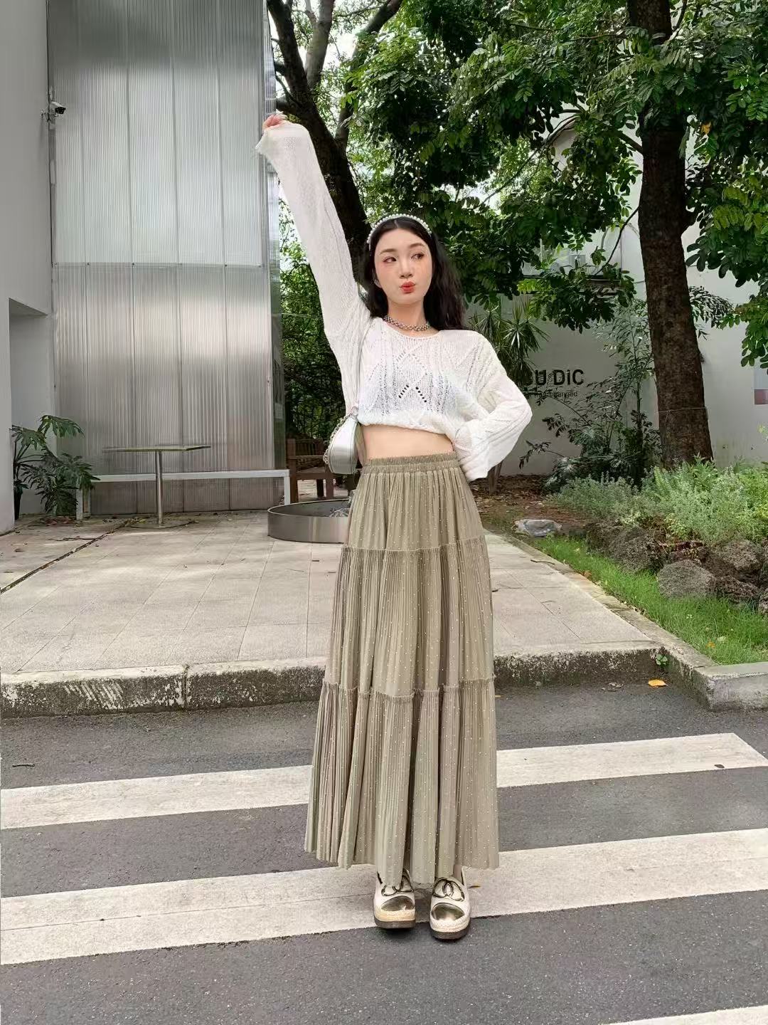 ドット柄 ロングスカート 上品 フレア 大人可愛い