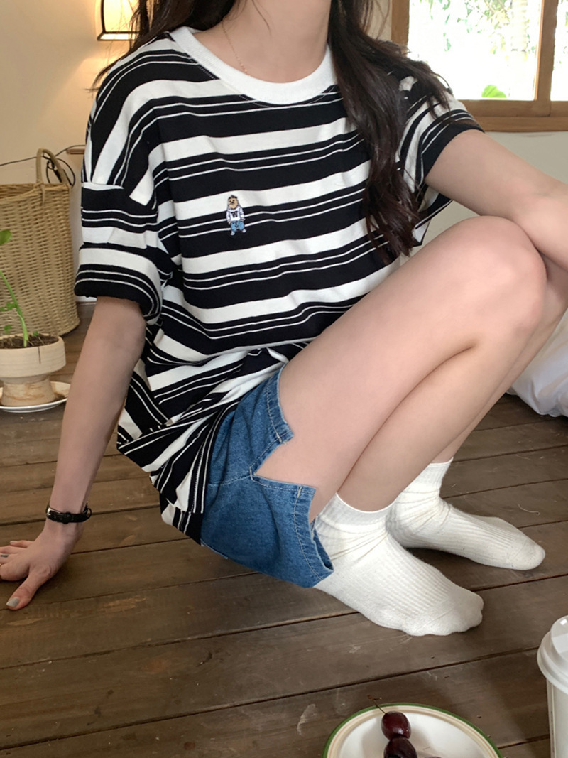 綿100％ コットン素材 刺繡入り ラウンドネック ストライプ 半袖Tシャツ レディース ゆったり カジュアル