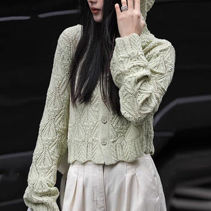 羽織るだけでUV対策。涼しさも美しさも。レディース フード付き ニットウェア Vネック 長袖日焼け防止シャツ